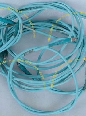 UTiFLEX MICRO-COAX 长91厘米 UFA210B-0-0360-300300 射频信号线