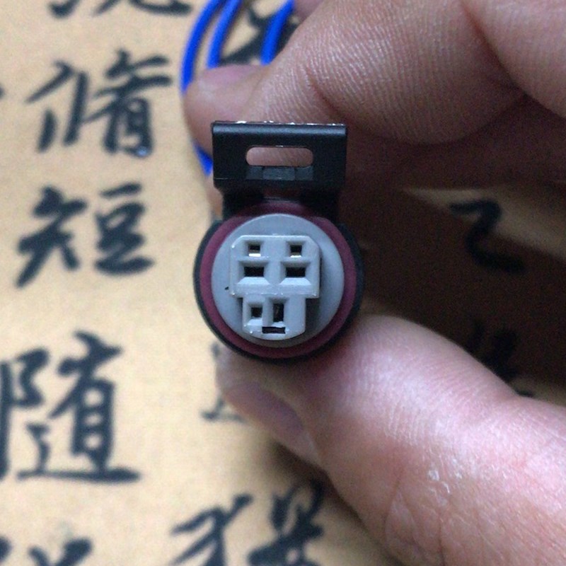 别克GL8英朗凯越雪佛兰科鲁兹景程君越空调压力开关插头3P接插件