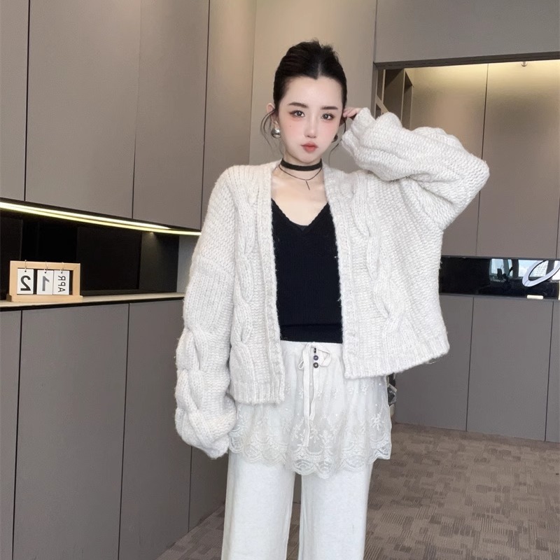 麻花针织毛衣开衫女2025新款纯色宽松慵懒风短款外套欧洲站秋季潮