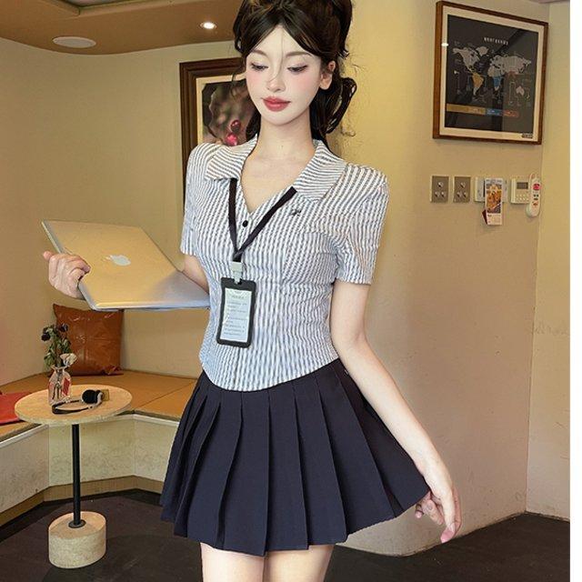 jk制服套装学院风辣妹V领衬衣收腰条纹衬衫+百褶裙工作服时尚套装