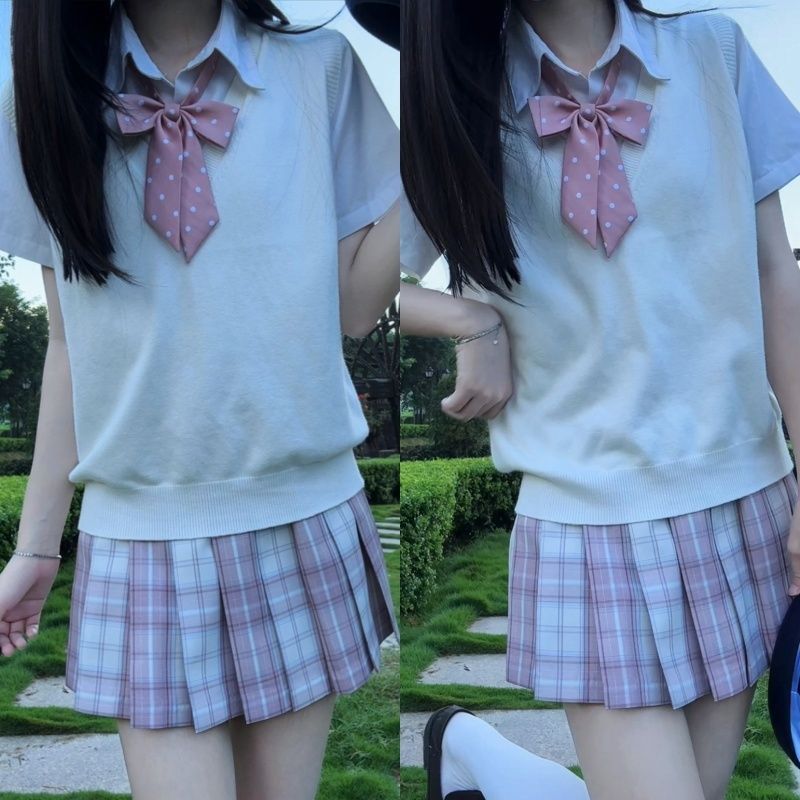 原创jk制服正版格裙毛衣背心衬衫套装学院风女秋叠穿淡人穿搭波点