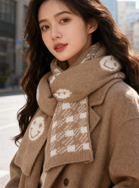韩版百搭笑脸毛线围巾女秋冬季保暖学生甜美可爱双面卡通长款围脖
