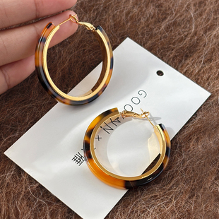 美拉德复古玳瑁色豹纹大圆圈耳环女高级感轻奢耳钉巨好看耳圈耳饰