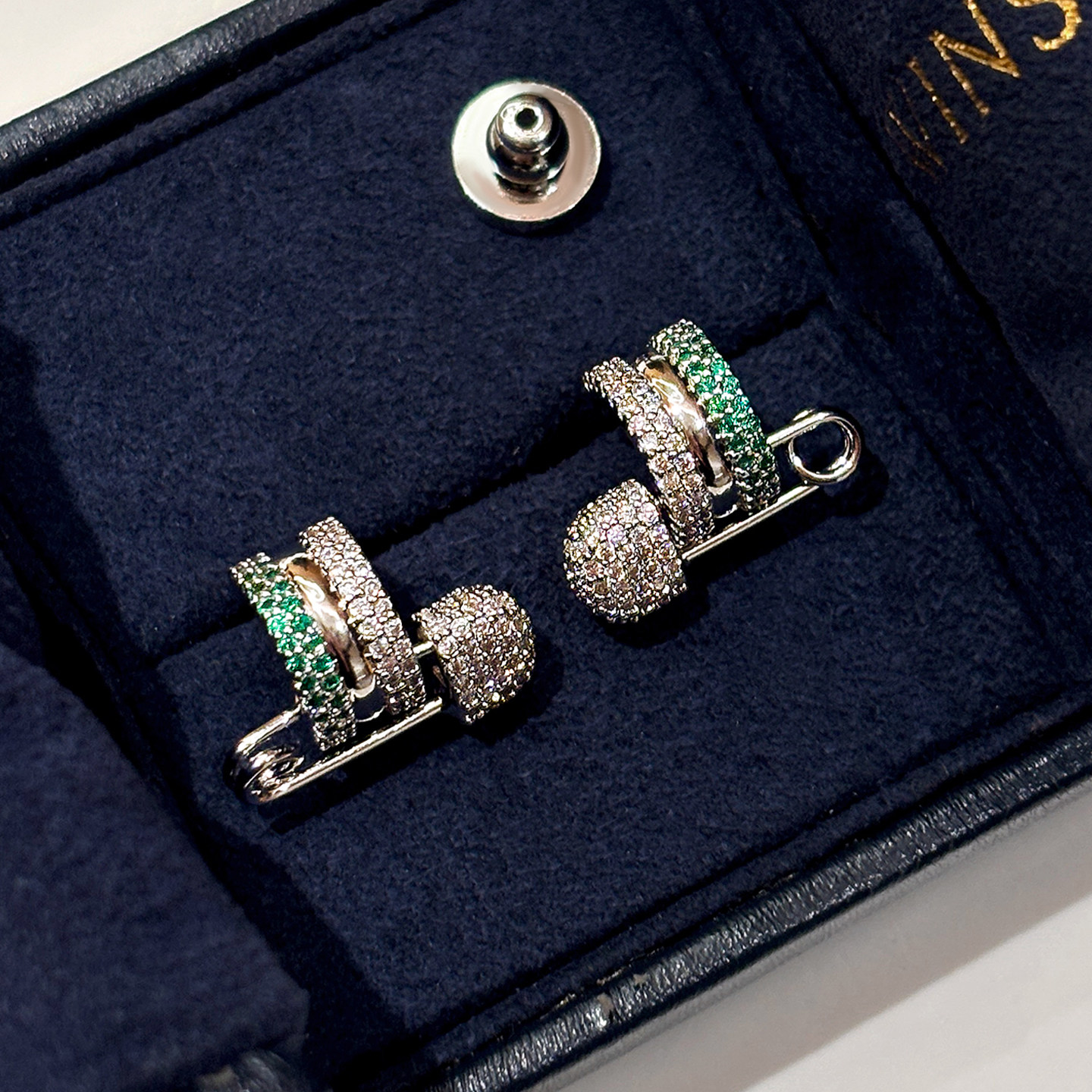 925纯银满钻石别针耳环女款轻奢小众设计高级感耳钉独特漂亮耳饰