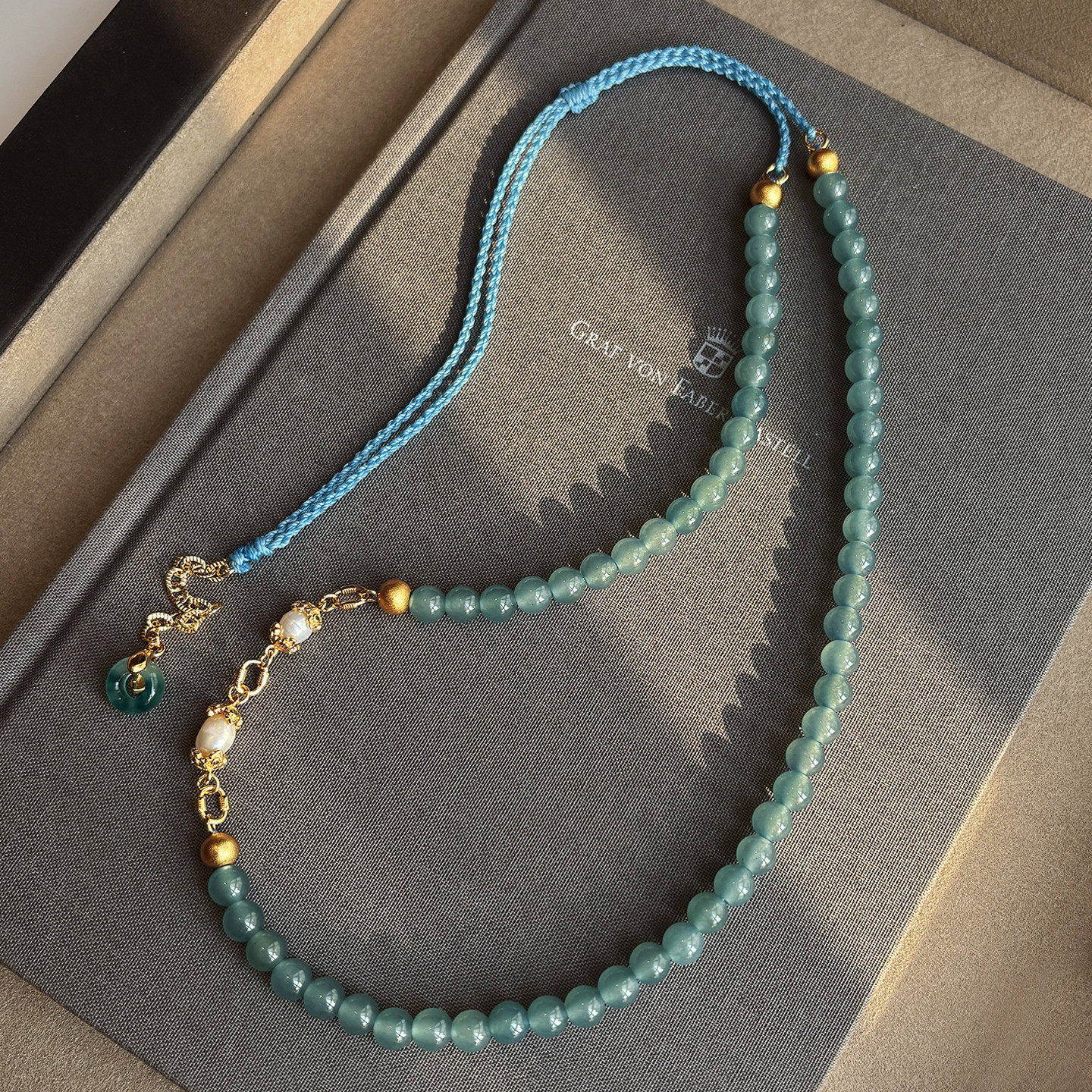 天然危料冰蓝水翡翠玉石抽拉式项链女新中式轻奢高级感长款毛衣链