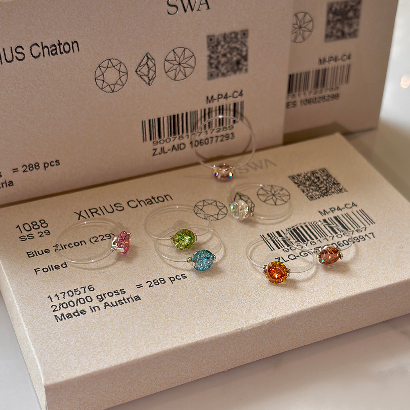 彩色莫桑钻仿真钻戒指女