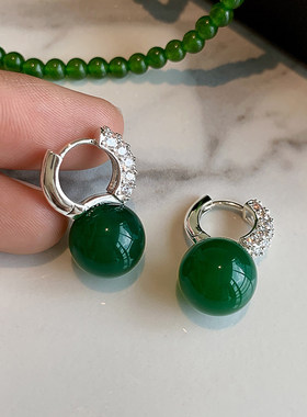 天然绿色玛瑙新中式复古耳环女轻奢高级耳坠玉髓耳饰玉石秋冬耳扣