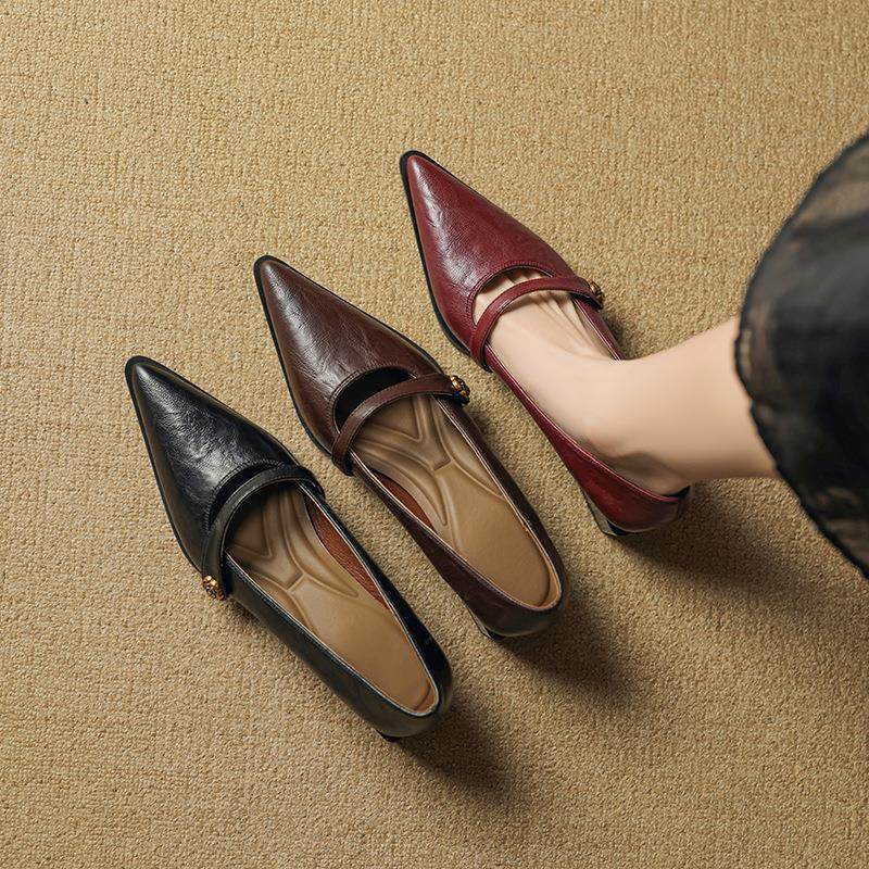 一脚蹬浅口小皮鞋女2026春季新款复古舒适一字扣带百搭中粗跟单鞋