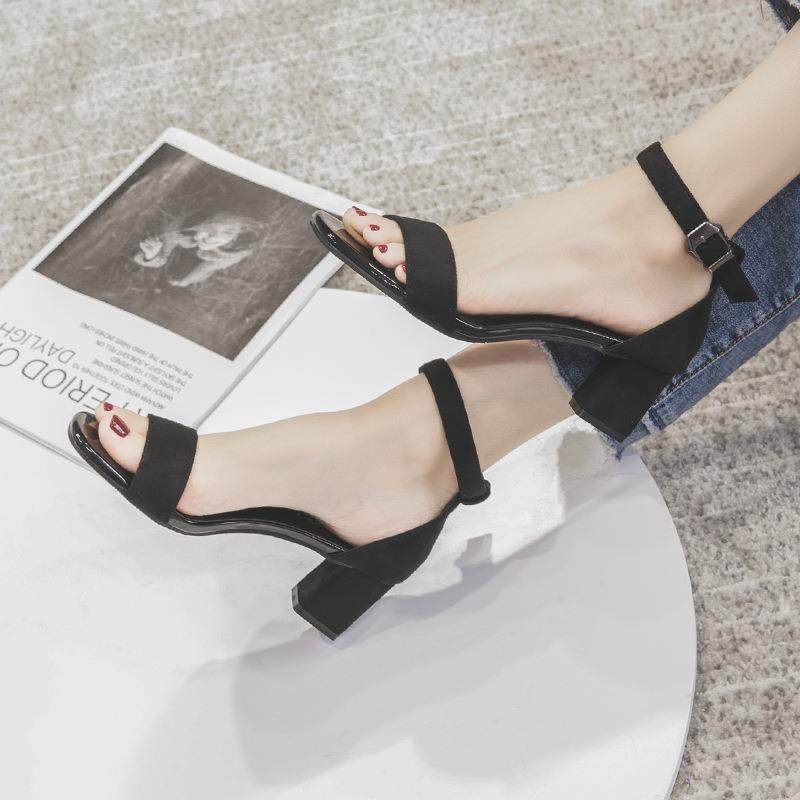 粗跟一字带凉鞋女外穿2026新款夏季休闲百搭黑色绒面高跟粗跟凉鞋,女鞋,一字带凉鞋,淘宝优惠券,粉丝福利购,淘宝优惠卷