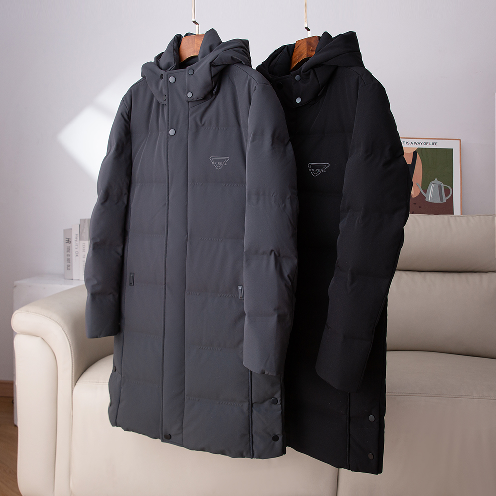 90白鸭绒中长款连帽羽绒服