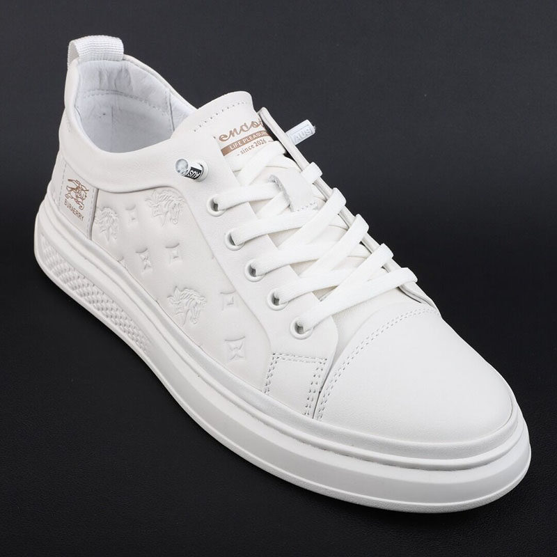 广州高端时尚板鞋男2026新款真皮潮流小白鞋轻软舒适运动休闲皮鞋