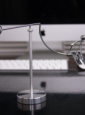 金属不倒翁小摆件平衡旋转小铁人