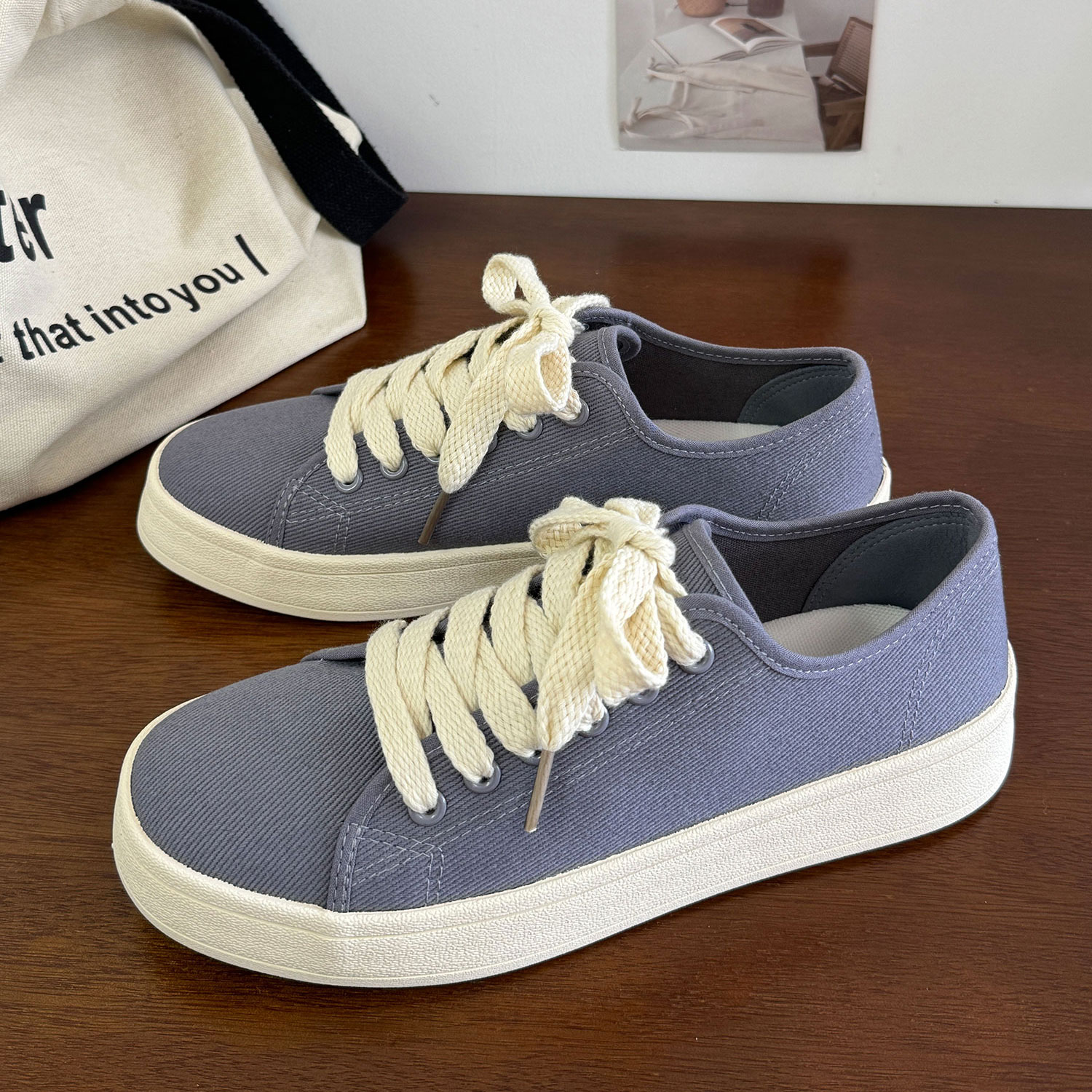 灰色低帮男女同款百搭韩版港风休闲时尚青春潮流复古休闲款帆布鞋