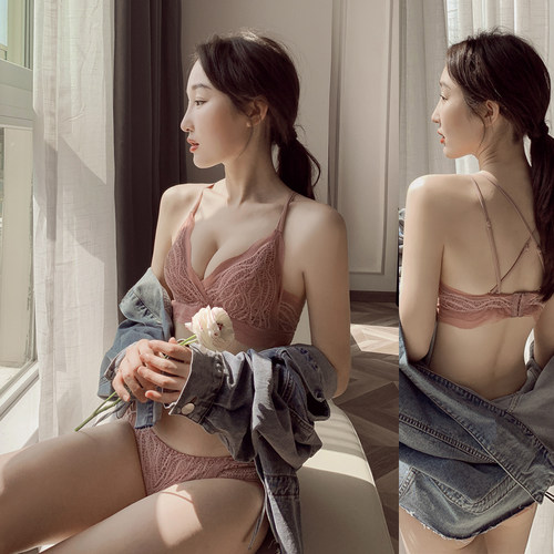 法式内衣大胸显h小女士薄款聚拢无钢圈胸罩全罩杯超薄美背文胸套