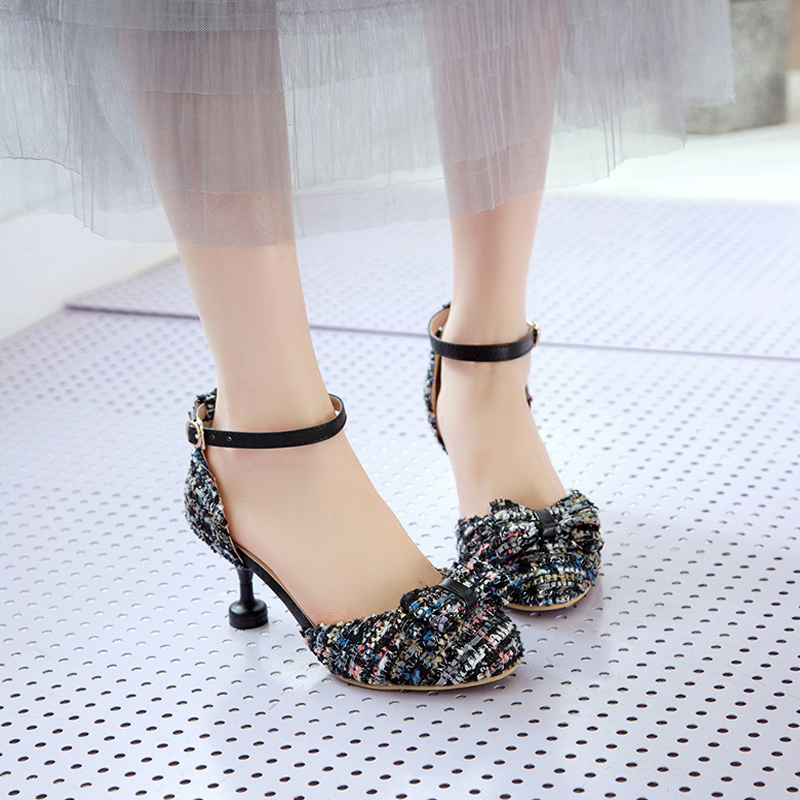 时尚洋气走秀模特礼服公主高跟鞋