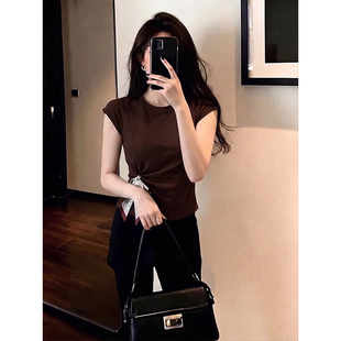 法式气质丝巾绑带修身咖色短袖t恤女夏季独特绝美掐腰小飞袖上衣