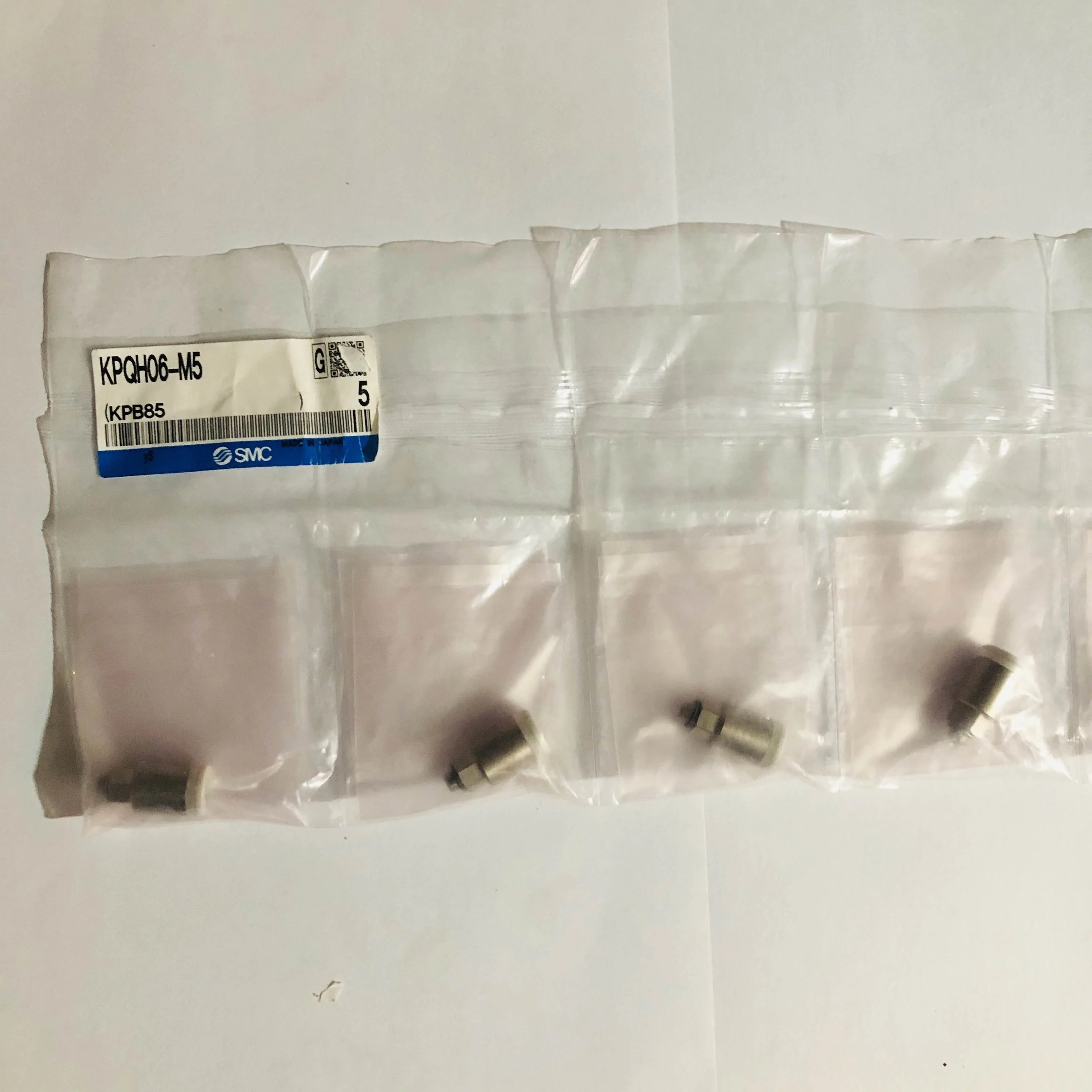 非实价议价议价全新原装正品洁净型接头KPQH06-M5，假一罚十 现货