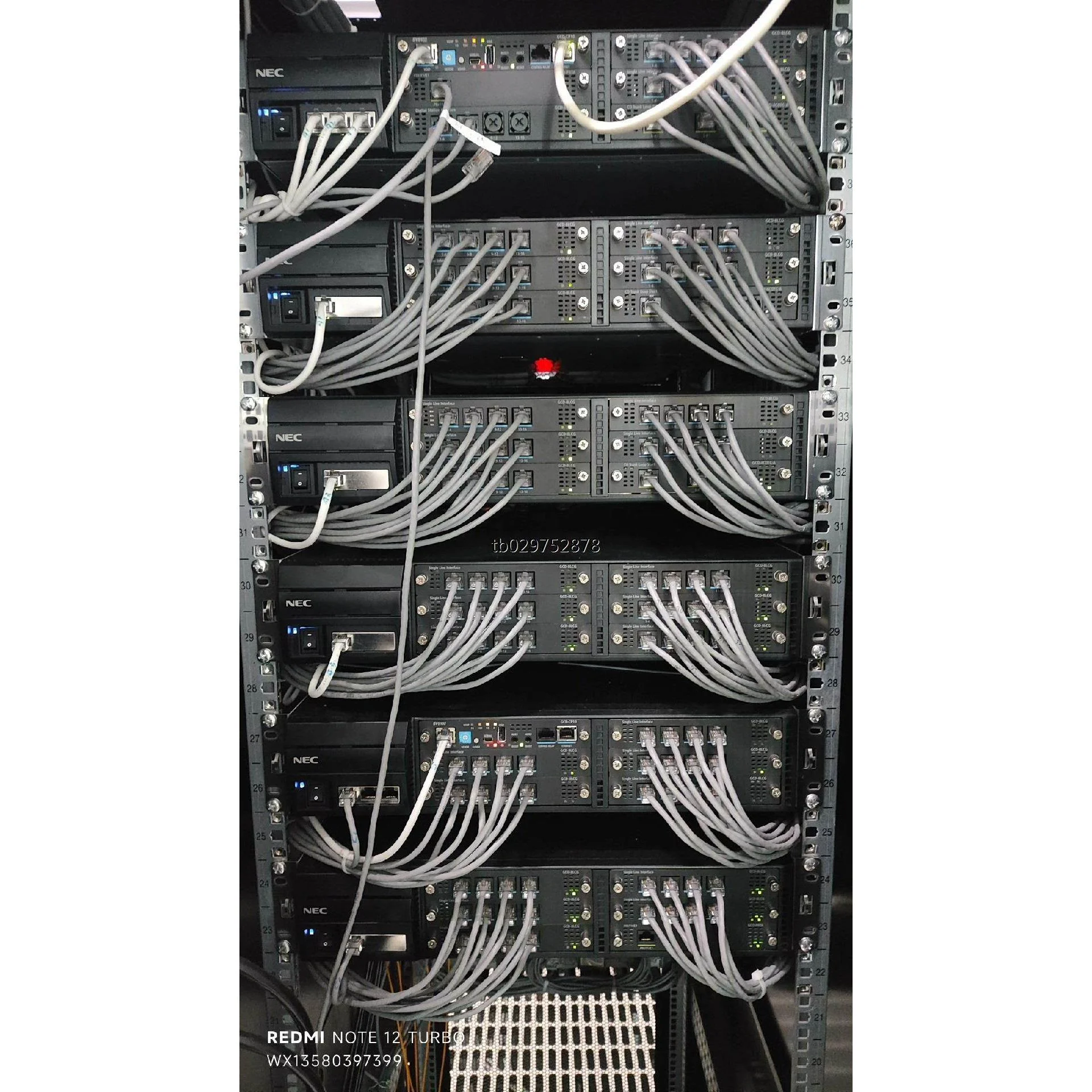 非实价议价议价NEC SV9100，SV9300库存实物拍摄，主机箱，付机【