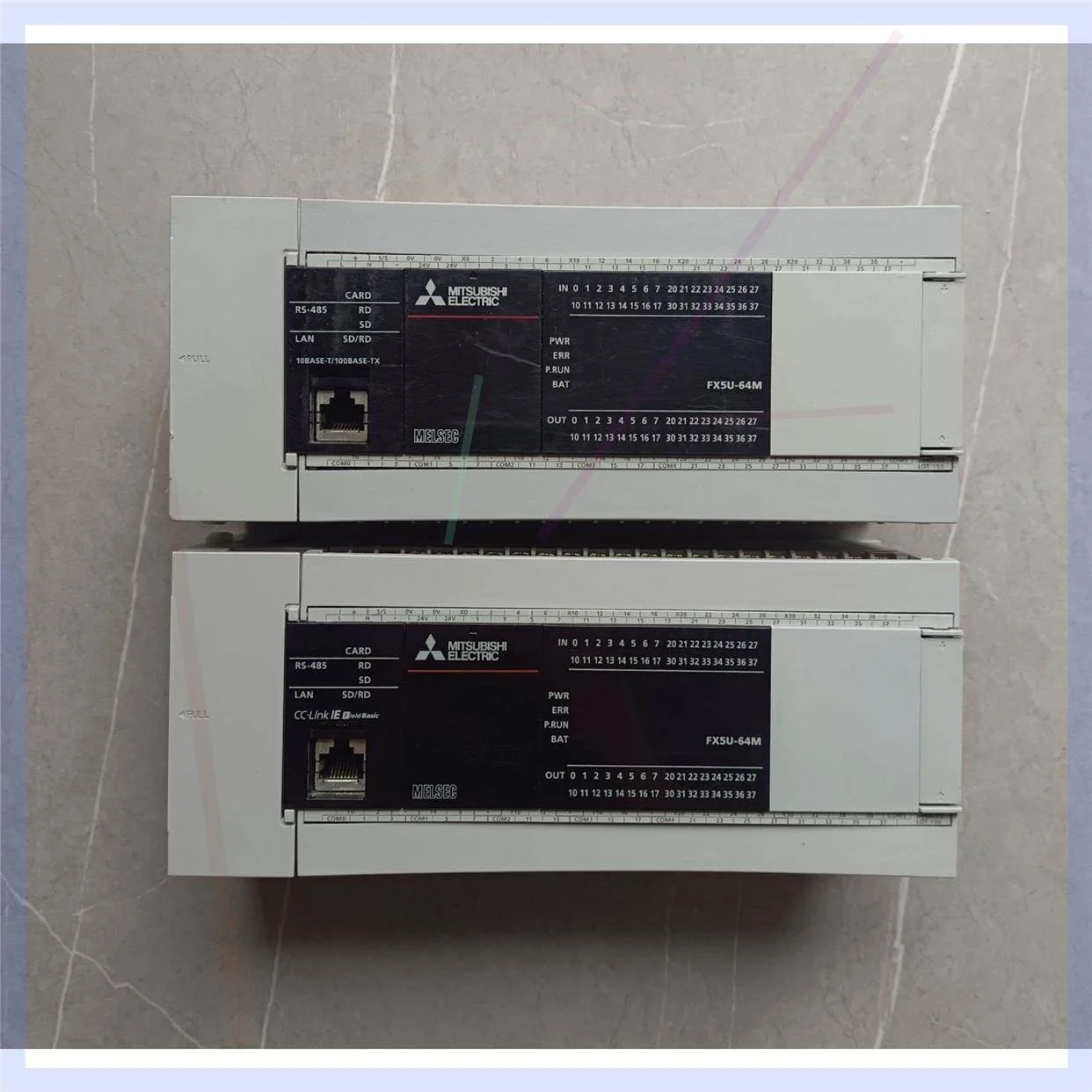 非实价议价议价议价直拍不发：FX5U-64MR/ES,实物拍摄,成色漂亮.