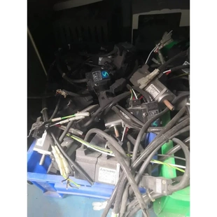 50W 非實價議價議價三菱伺服電機HC KFS053 1非實價議價 KFS13
