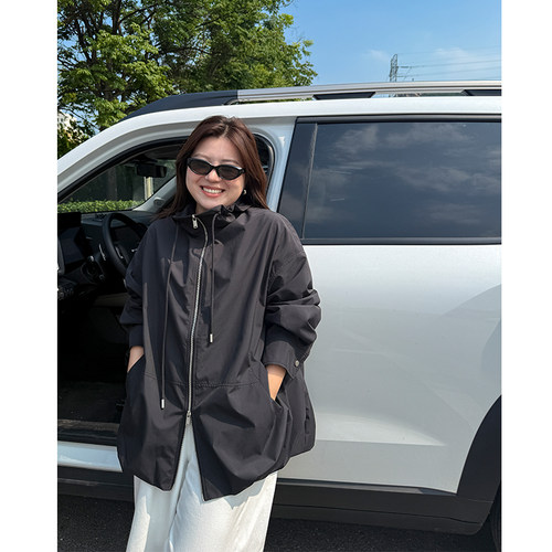 木子理想胖mm大码设计感花苞外套