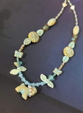 疾走织织 | 西高地与蝴蝶 小狗项链 串珠项链 捷克珠项链狗狗项链