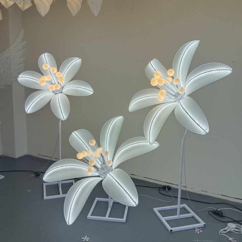 婚庆道具花瓣荷花灯铁艺百合花发光牡丹花路引灯婚礼舞台布置装饰