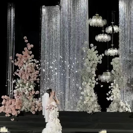 25新款婚礼堂铁艺道具灯羽毛水晶吊灯叶子灯饰婚庆道具宴会厅吊灯