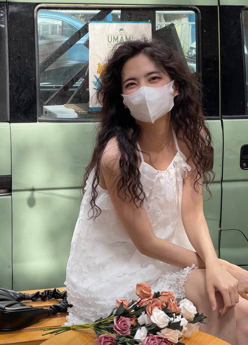 velivole梨涡/【海街日记】无袖圆领白色纯色套头女连衣裙