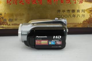 95新 Panasonic/松下 HDC-HS9GK 全高清摄像机 数码DV录像60G硬盘