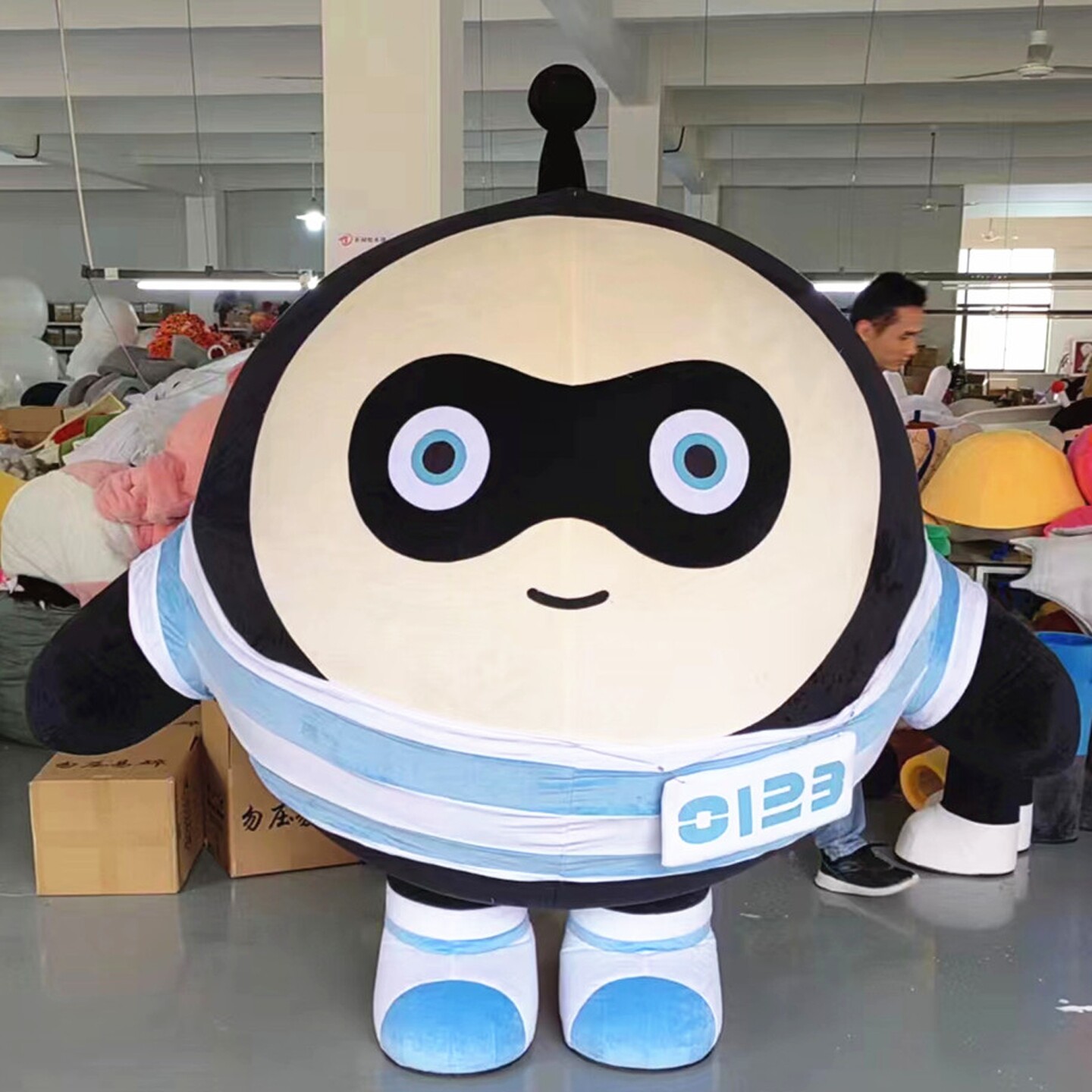 定制充气模蛋仔特工机器人活动表演出卡通人偶行走道具布偶衣服装图片