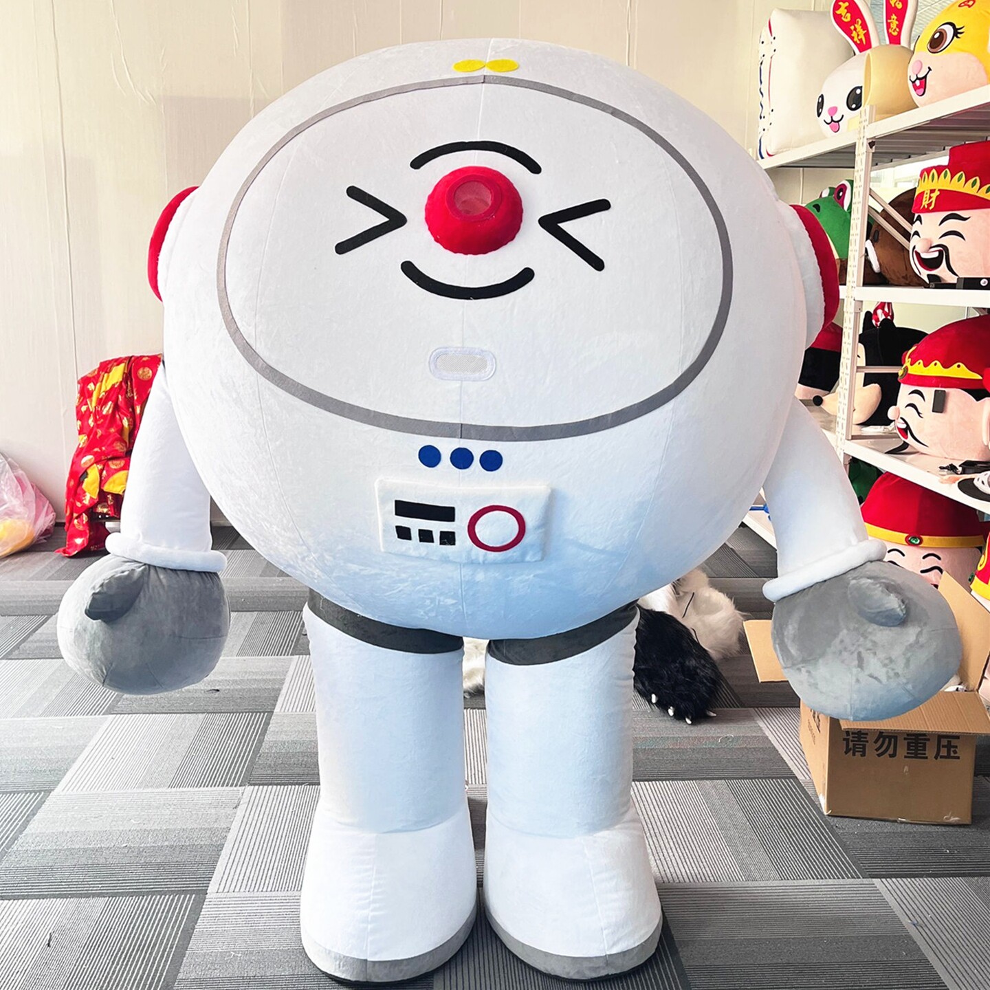 定制充气模科技活动圆形机器人表演出卡通人偶行走道具布偶衣服装图片