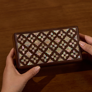 螺钿首饰盒2026新款黑胡桃木结婚五金收纳盒高级感新婚礼物送新娘