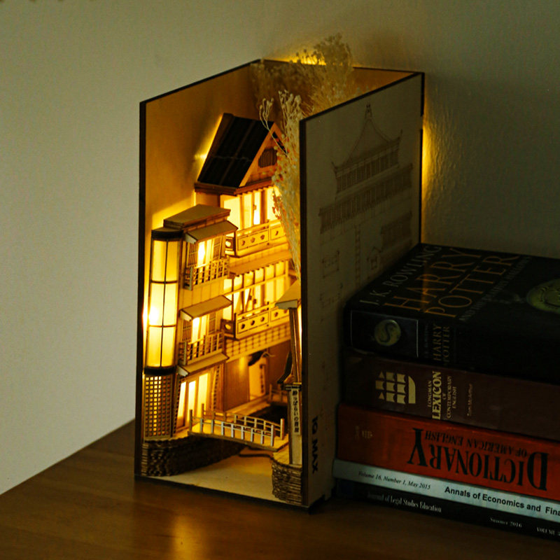 千与千寻场景拼装模型银山温泉diy手工书立摆件宫崎骏动漫礼物女