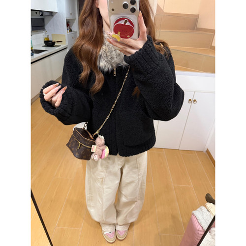 皮毛一体大毛领羊羔毛外套女冬