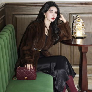 轻奢优雅风仿皮草外套女冬季 V领宽松皮毛一体中古貂百搭毛毛外套