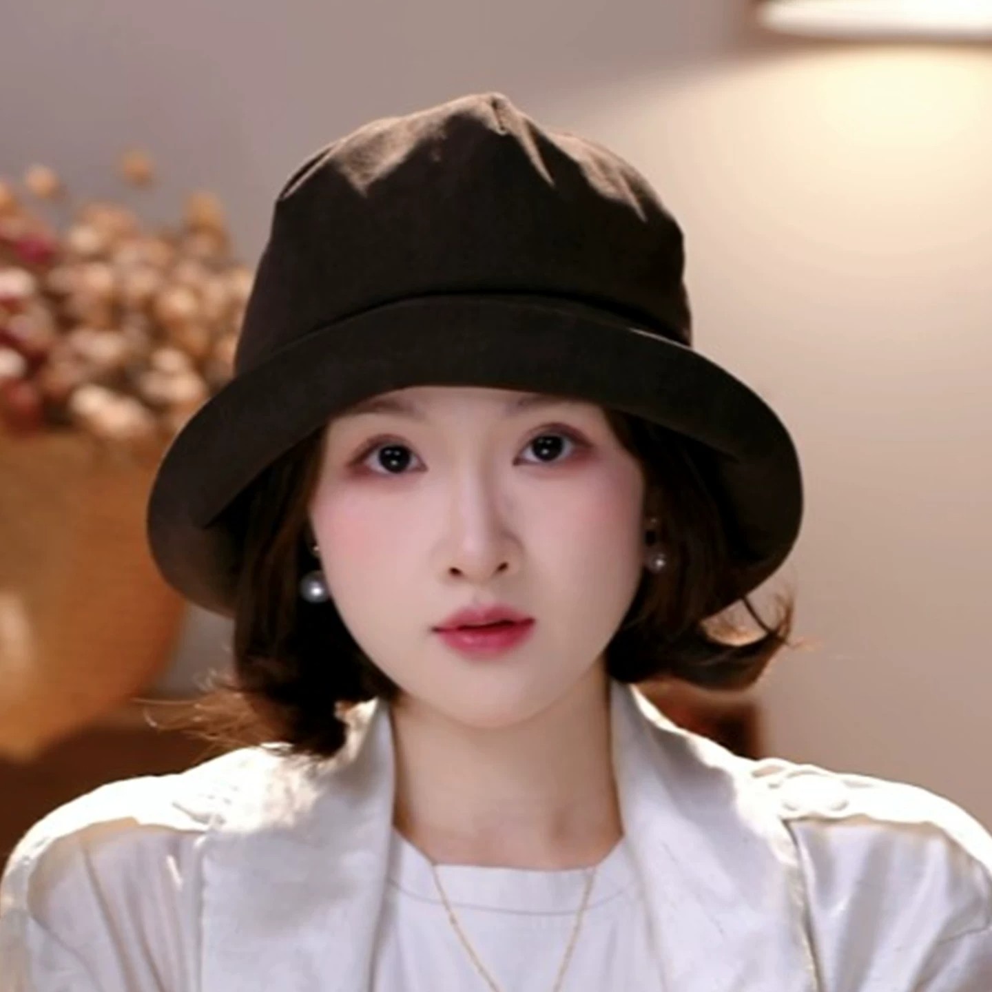 秋冬保暖显脸小蝴蝶结渔夫帽女
