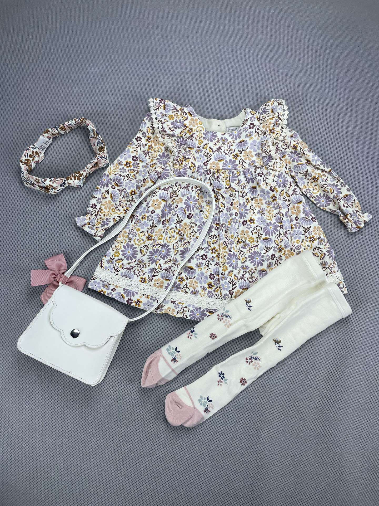 裙子 4件套 6-9m（ 配3-6m裤袜）碎花连衣裙甜美公主可爱套装。