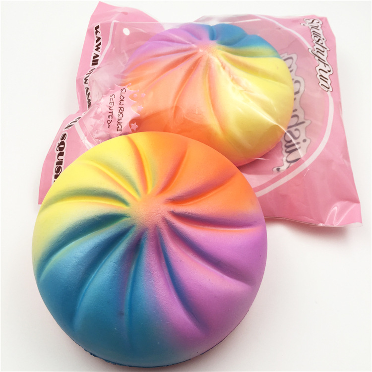 仿真慢回弹PU炫彩大包子squishy超大软彩色面包蛋糕正版儿童玩具