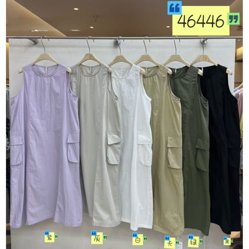 胖mm慵懒休闲圆领工装无袖背心裙