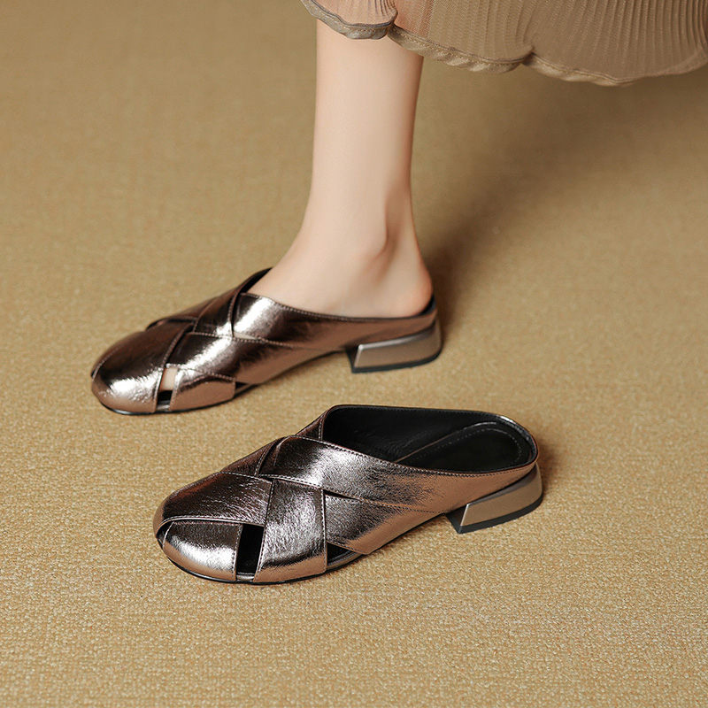 诗宝斐尔真皮镂空包头半拖鞋女夏季外穿配裙子编织粗低跟时尚凉拖