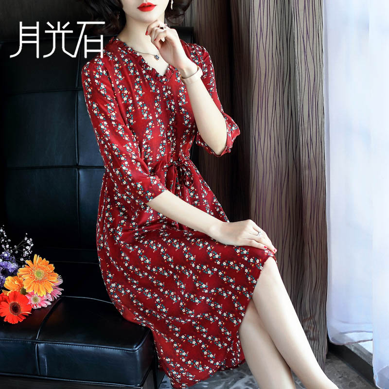 月光石新款女装桑蚕丝印花连衣裙V领七分袖A字真丝大摆裙ZR6209