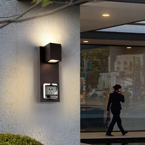 皓森照明户外防水壁灯带插座