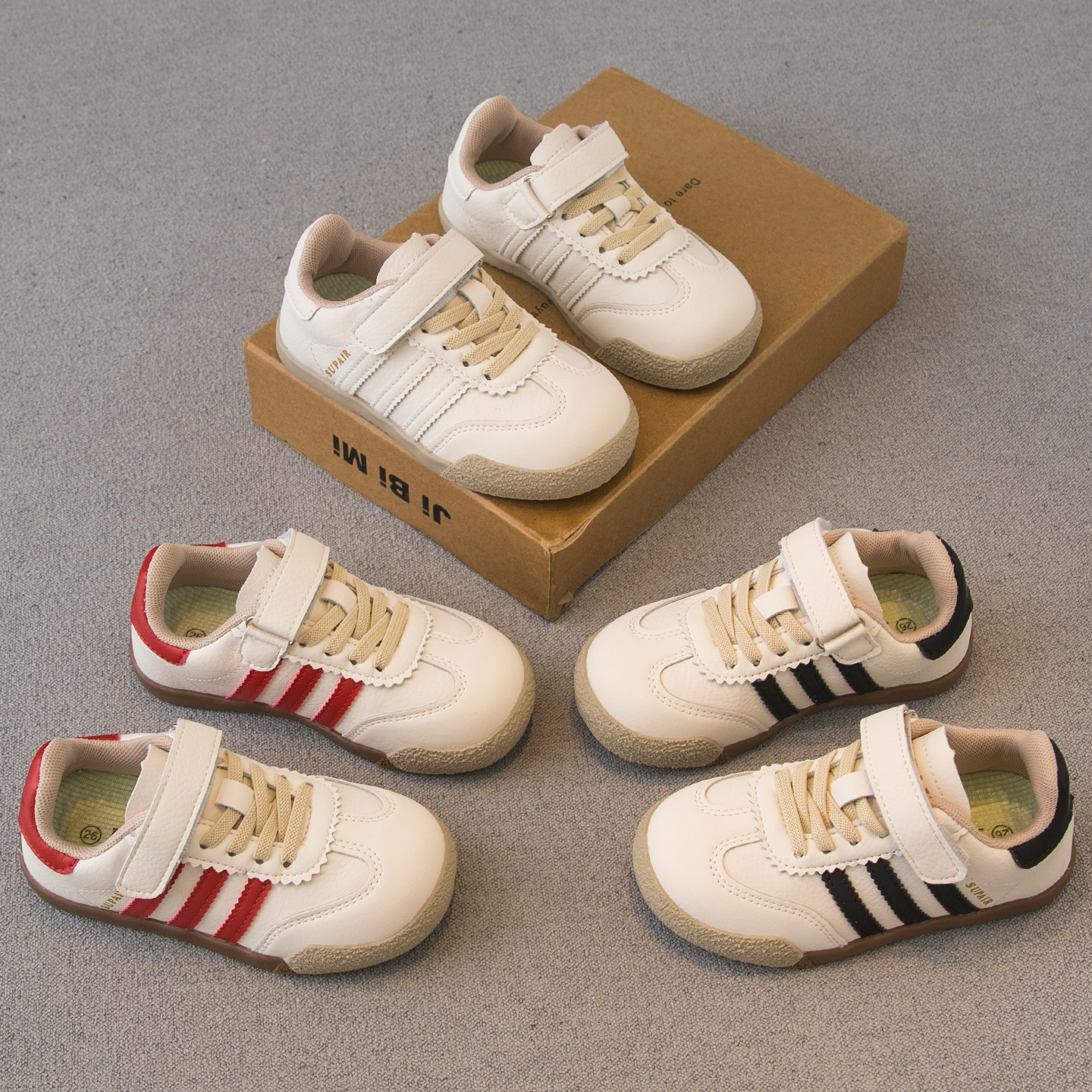 春秋款儿童男女软底休闲低帮板鞋