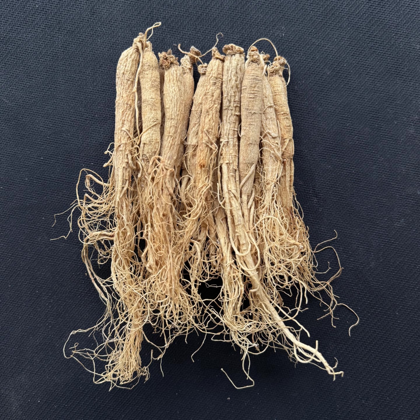 人参长白山脉东北特产人叁生晒白参新鲜泡酒干参片可泡水