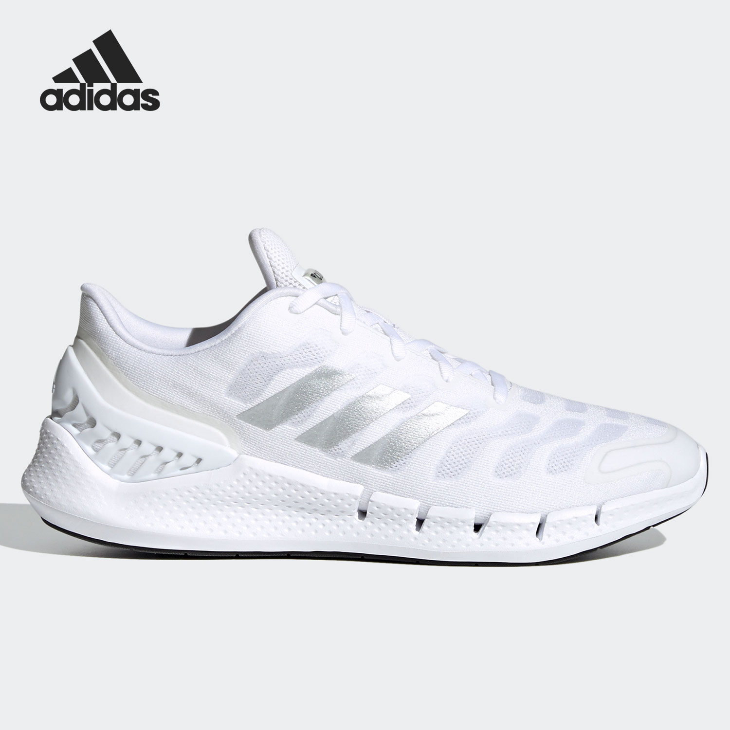 阿迪达斯男女跑步运动鞋