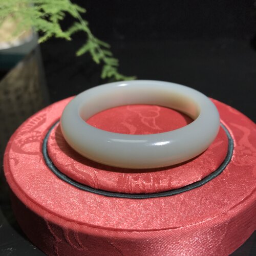 儒贤玉道新疆和田玉且末料莫兰迪色蓝调素圈手镯52内径滋滋冒油