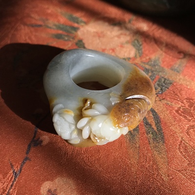 儒贤玉道新疆和田玉籽料黄沁连年有余扳指