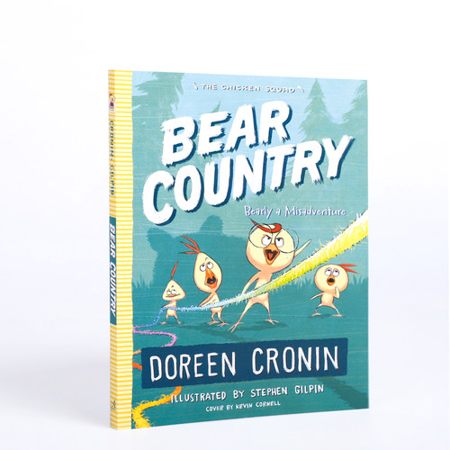 英文原版The Chicken Squad #6 Bear Country Bearly a Misadventure小鸡特工队熊国是一个错误的冒险侦探推理小说课外章节