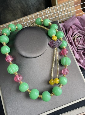 绿色复古风手链清新简约百年老料